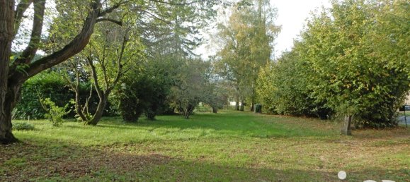 7 bedrooms House in Vineuil, France No. 158449 3