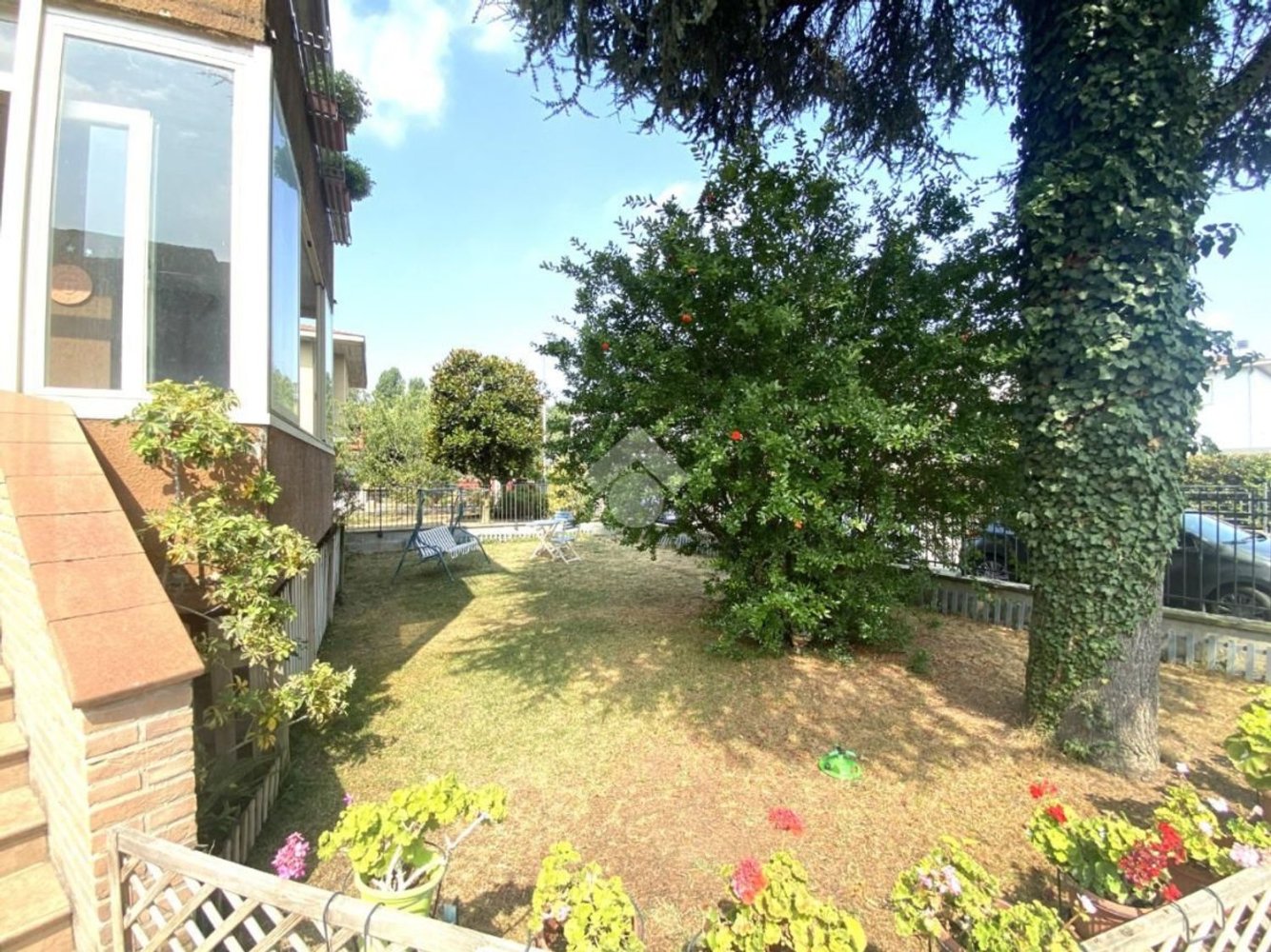 Дом с 4 комнатами в Коллеккьо, Италия № 9107