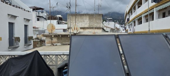 4 bedrooms Townhouse in Marbella, Spain No. 186892 3