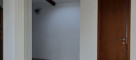 Apartamento de 5 habitaciónes en Robassomero, Italy No. 18393 10