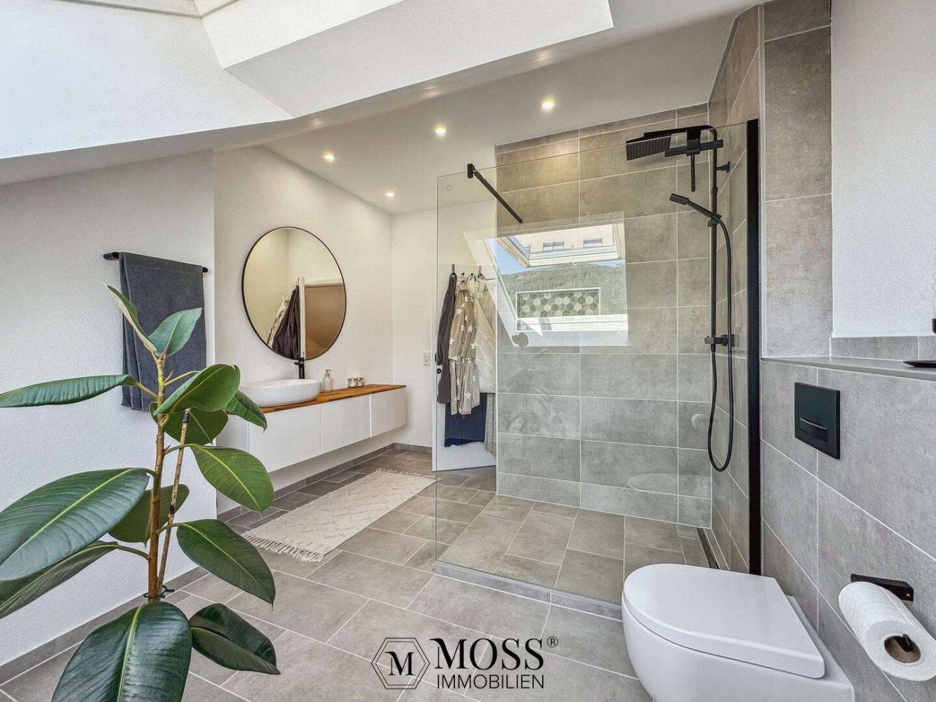 Дуплекс с 4 спальнями в Вальдсхут, Германия № 74866