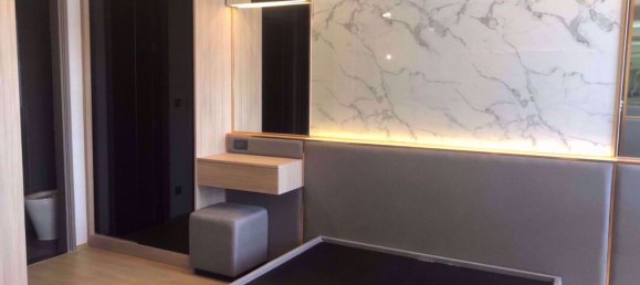 Condominio de 1 dormitorio en Bang Rak, Thailand No. 10192 2