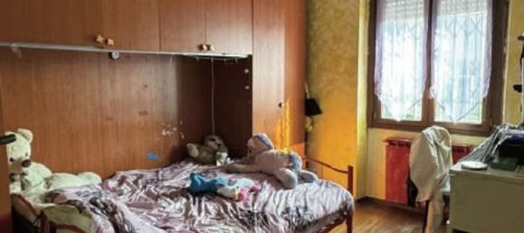 3 rooms Apartment in Cormano, Italy No. 215836 8