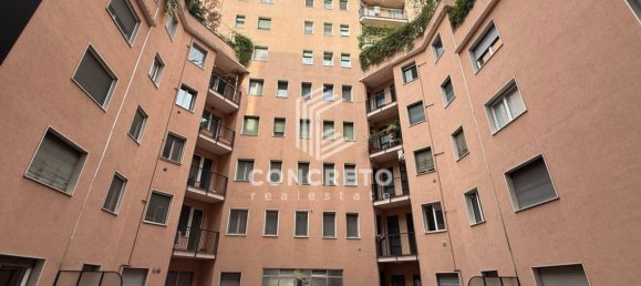 1 bedroom Apartment in Milan, Italy No. 381157 4