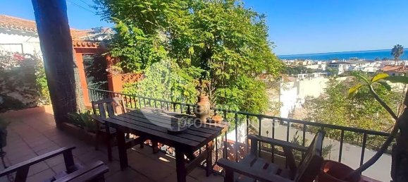 4 bedrooms House in Malaga, Spain No. 104131 5