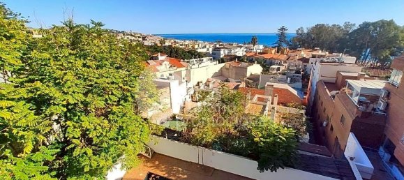 4 bedrooms House in Malaga, Spain No. 104131 2