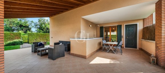 2 bedrooms Apartment in Lazise, Italy No. 317144 4