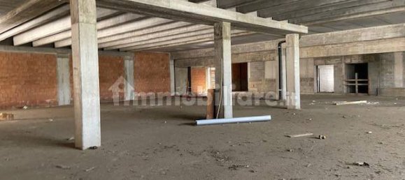 4-Zimmer Gewerbliche Immobilie in Bergamo, Italy, Nr. 75091 13