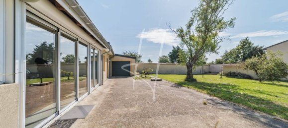 Casa de 6 dormitorios en Mey, France No. 251614 28