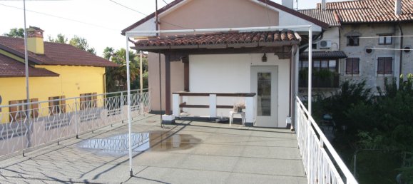 5 غرف نوم منزل في Udine, Italy رقم 358366 31