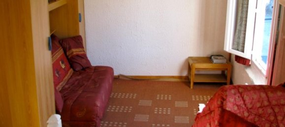 Studio in Fuilla, France, Nr. 16979 4