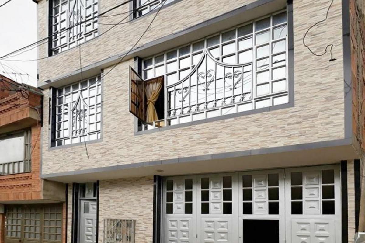 8 غرف نوم منزل في Bogota, Colombia رقم 10901