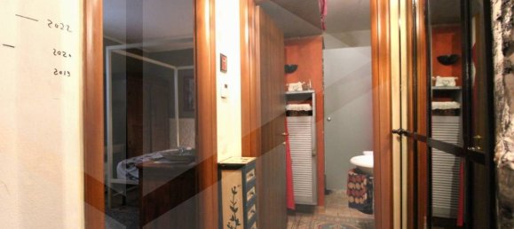 2-salle Propriété commerciale à Montopoli in Val d'Arno, Italy No. 20760 12