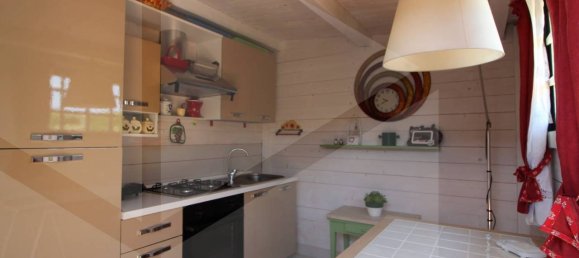 2-salle Propriété commerciale à Montopoli in Val d'Arno, Italy No. 20760 24