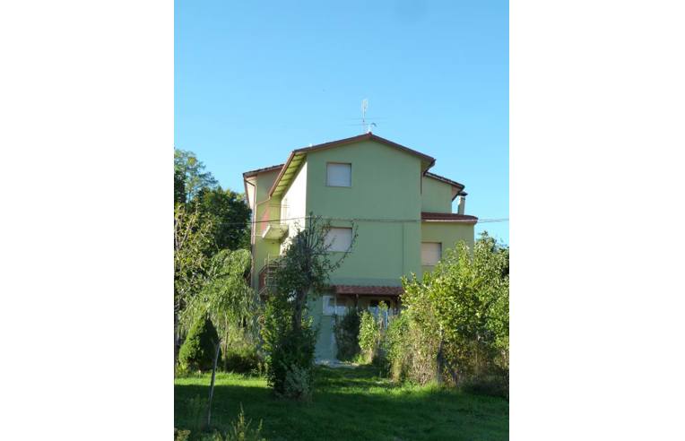 2 bedrooms House in Ancona, Italy No. 254079