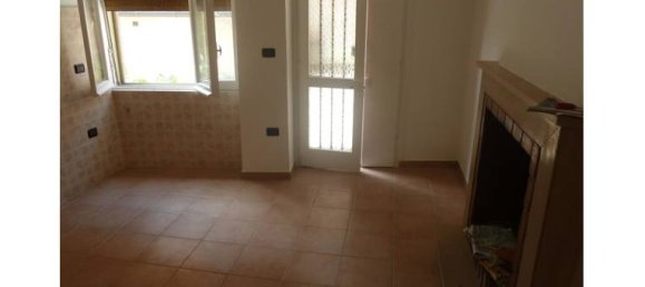 2 bedrooms House in Ancona, Italy No. 254079 6