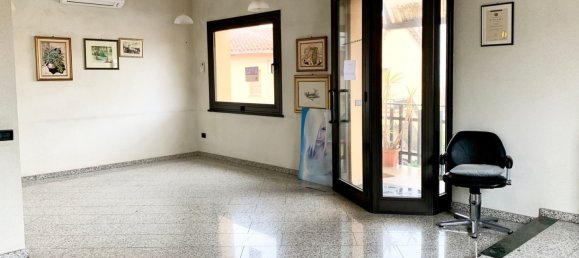 87m² Commercial property in Sardinia, Italy No. 373337 7
