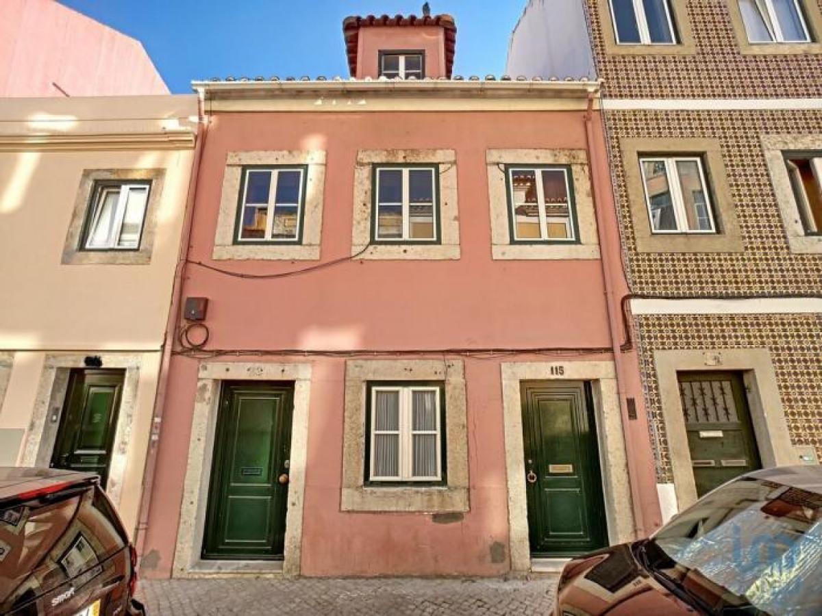 Studio for sale in Lisbon, Portugal № 5439