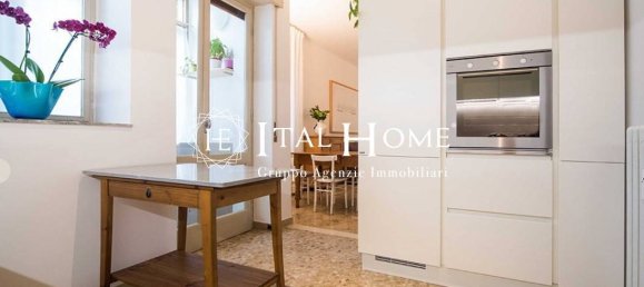 2 bedrooms Apartment in Milan, Italy No. 337063 5
