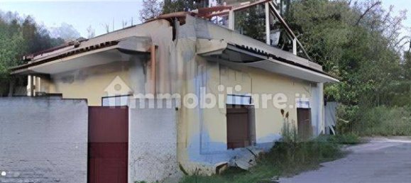 Villa de 3 dormitorios en Villafranca Tirrena, Italy No. 38261 3