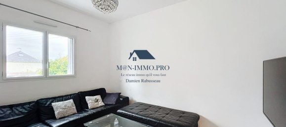 3 bedrooms House in Chanteloup, France No. 208780 9