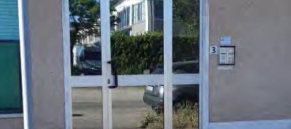 82m² Office in Lainate, Italy No. 109613 2