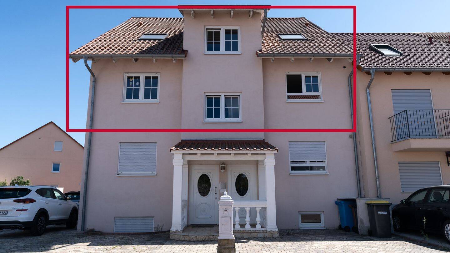 Dúplex de 4 dormitorios en Ludwigshafen am Rhein, Germany No. 348472