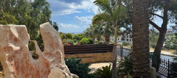 5 bedrooms House in Germasogeia, Cyprus No. 7061 2