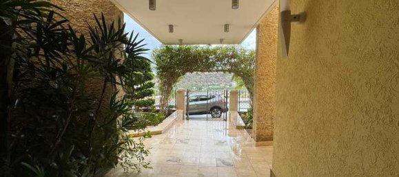 5 bedrooms House in Germasogeia, Cyprus No. 7061 7