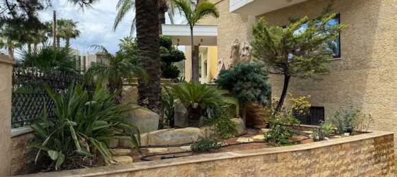 5 bedrooms House in Germasogeia, Cyprus No. 7061 11