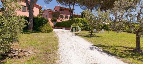 3 bedrooms Villa in Fauglia, Italy No. 124797 6