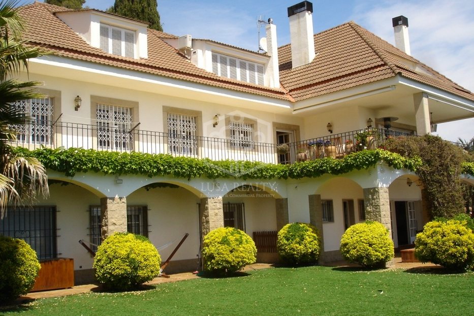 7 غرف نوم فيلا في Blanes, Spain رقم 7385