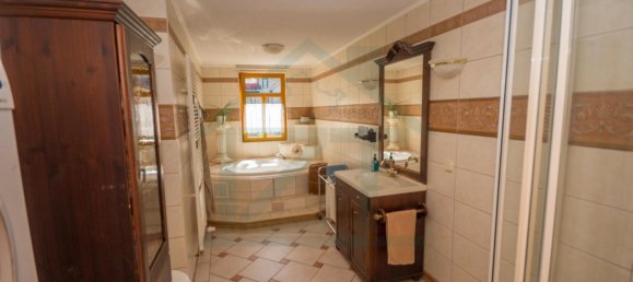 2 bedrooms Building in Weimarer Land, Germany No. 329359 13