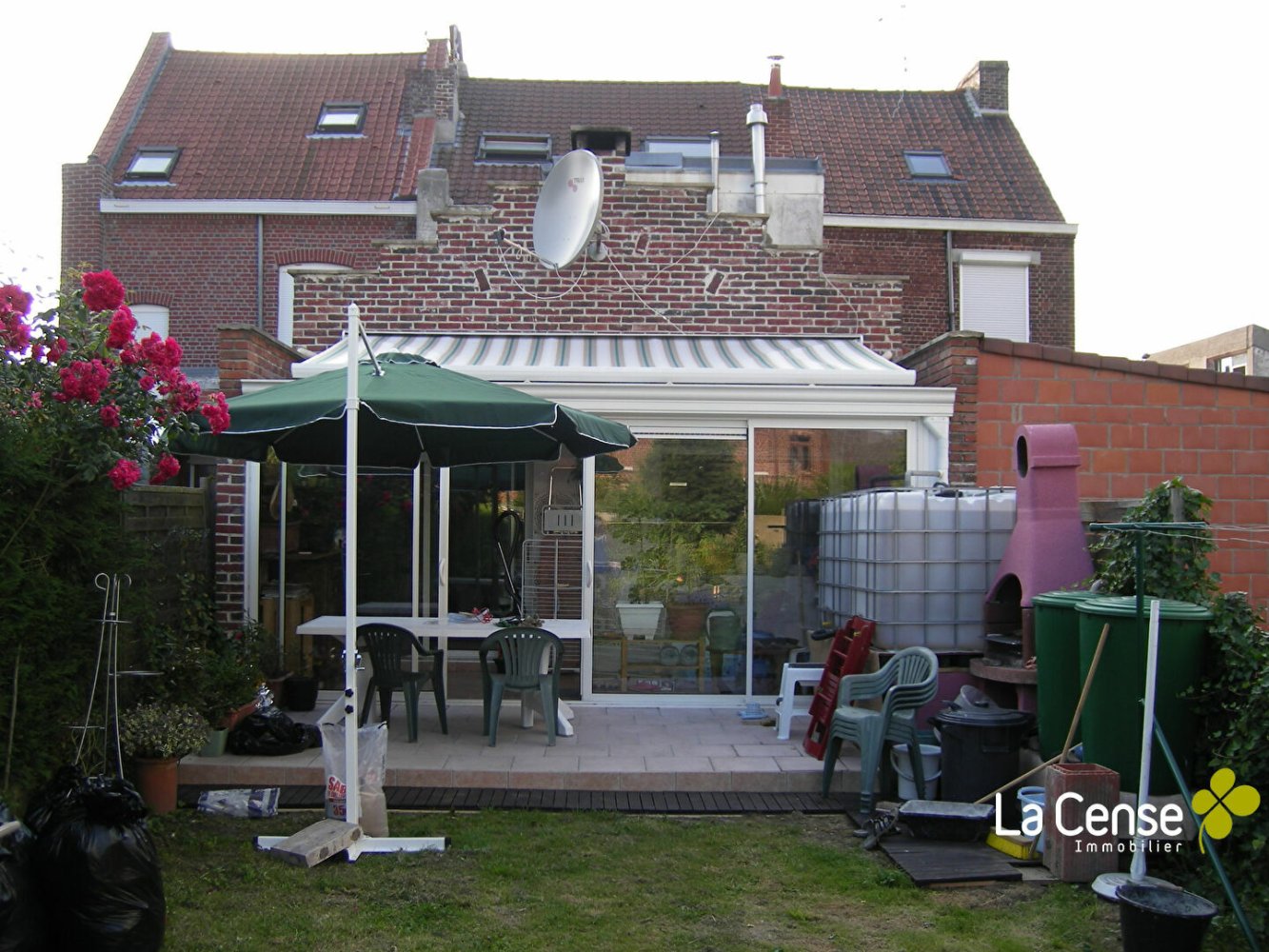 5 chambres Maison à Baisieux, France No. 306596