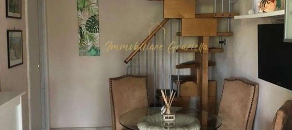 Apartamento de 3 habitaciónes en Bordighera, Italy No. 16343 16