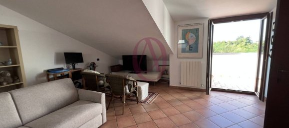 3 bedrooms Villa in Legnano, Italy No. 347629 18