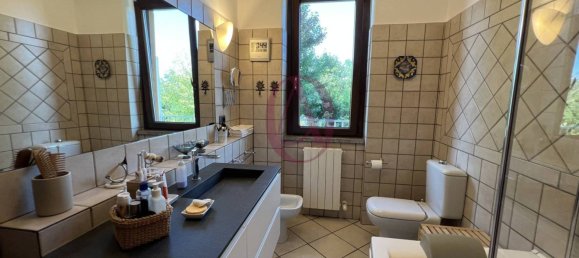 3 bedrooms Villa in Legnano, Italy No. 347629 48