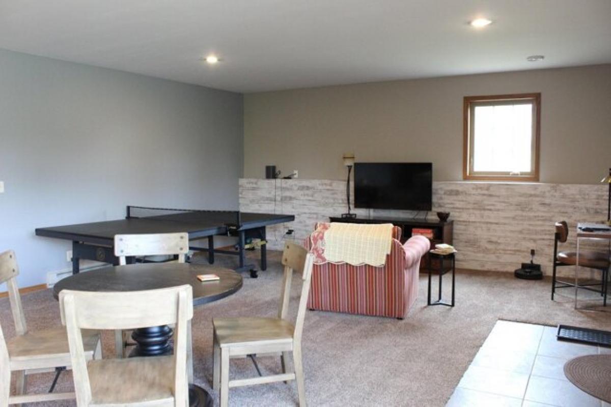 4 bedrooms House in Dubuque, USA No. 423859