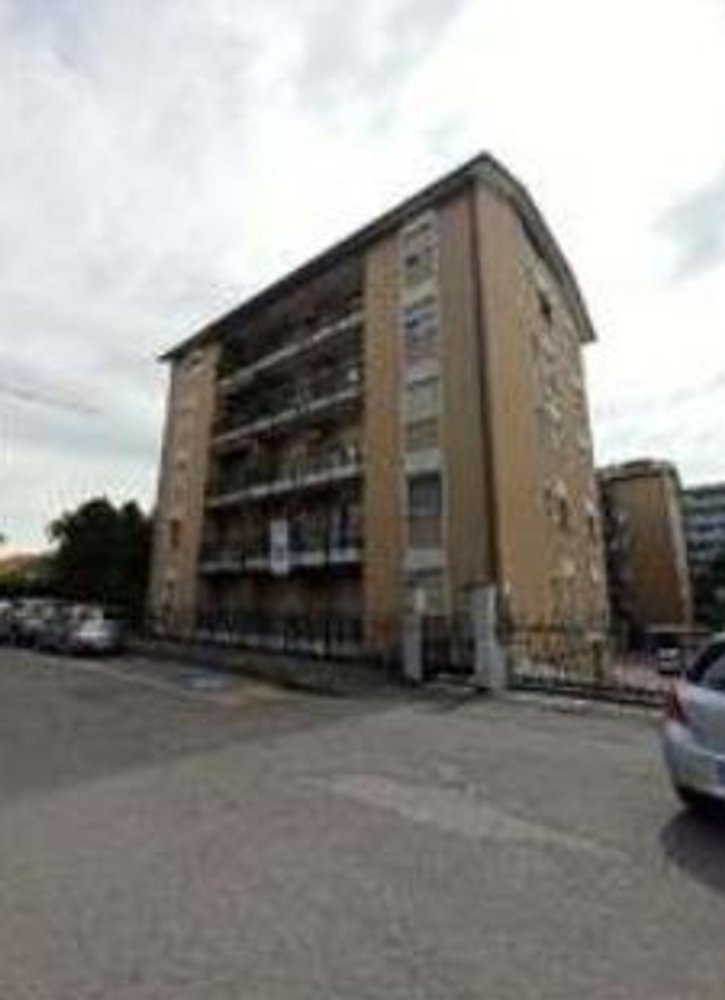 3-Zimmer Wohnung in Monza, Italy, Nr. 3760