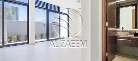 4 bedrooms Villa in Yas Island, UAE No. 29770 9