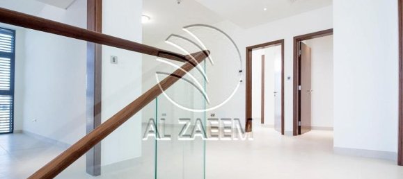4 bedrooms Villa in Yas Island, UAE No. 29770 5