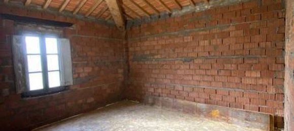 2 bedrooms House in Foiano della Chiana, Italy No. 228403 14