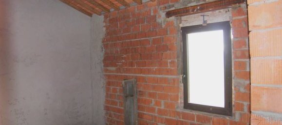 2 bedrooms House in Foiano della Chiana, Italy No. 228403 11