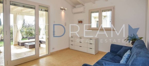 5 bedrooms Villa in Forte dei Marmi, Italy No. 35782 39