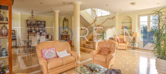 5 bedrooms Villa in Forte dei Marmi, Italy No. 35782 17