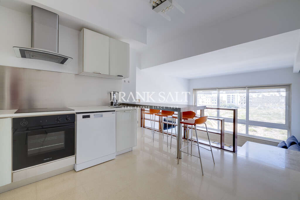 2 bedrooms Apartment in Gzira, Malta No. 8816