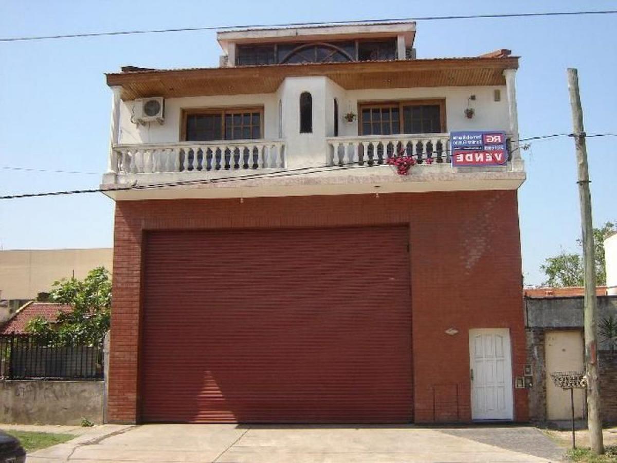 3 bedrooms House in Bermudez, Argentina No. 53949