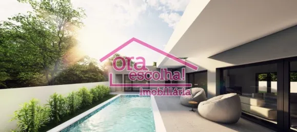 4 Schlafzimmer Haus in Seixal, Portugal, Nr. 169841 2