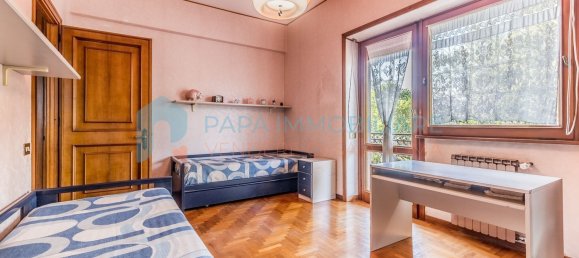 4-salle Appartement à Rome, Italy No. 200898 39