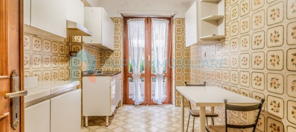 4-salle Appartement à Rome, Italy No. 200898 59